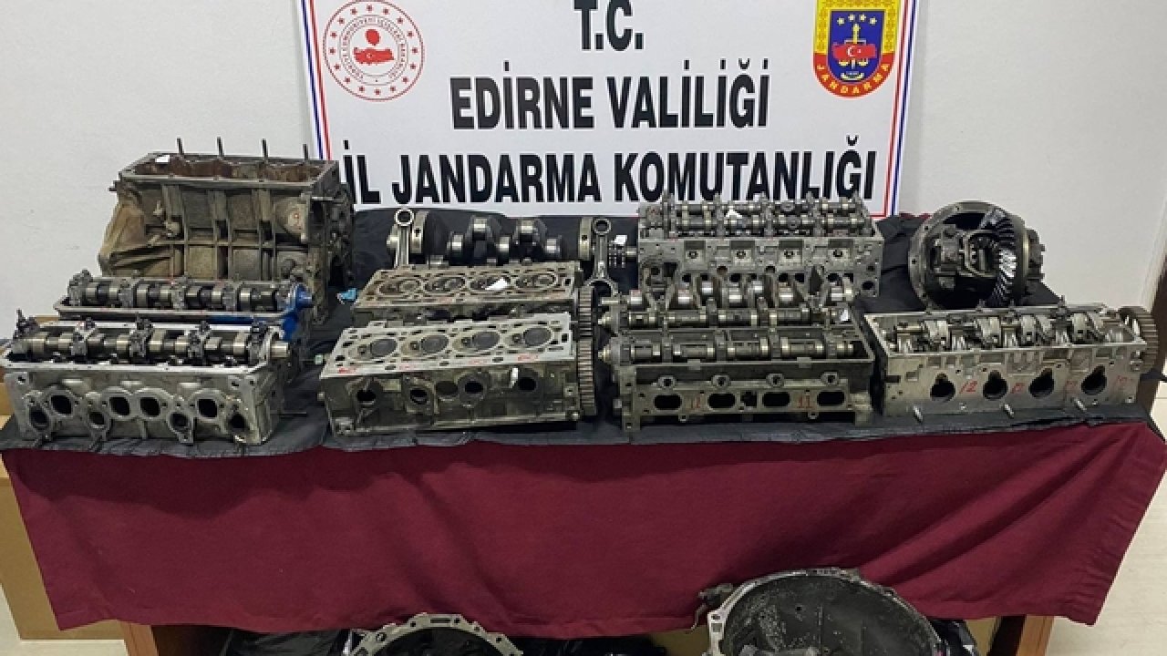 Edirne'deki Gümrük Kaçağı Elektronik Eşya Ele Geçirildi