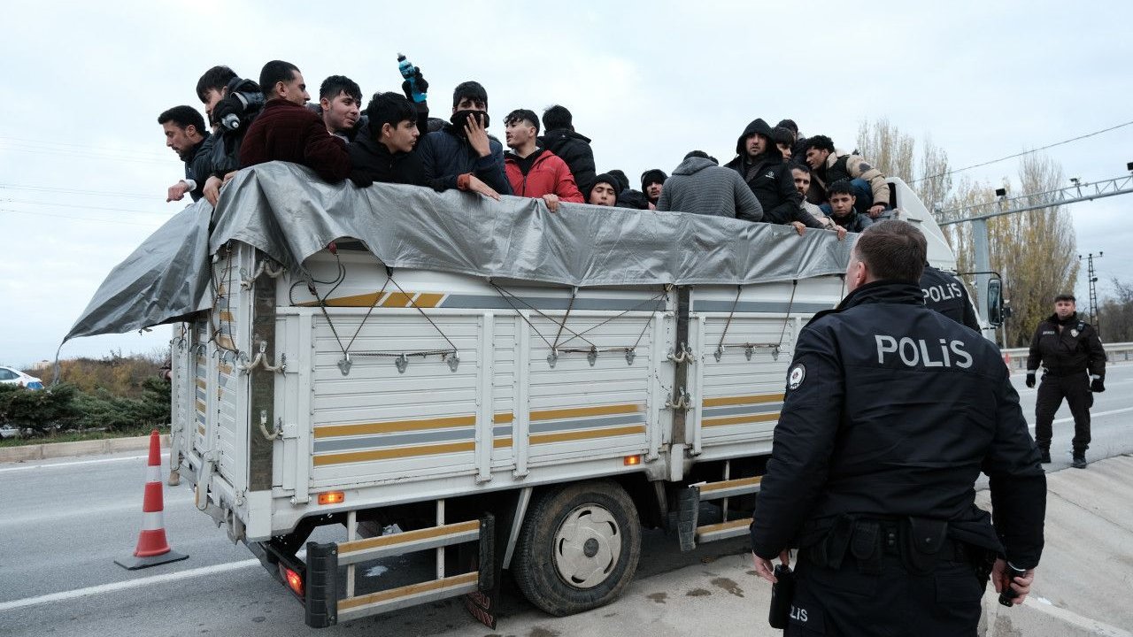 Kırklareli'nde 62 Düzensiz Göçmen Yakalandı