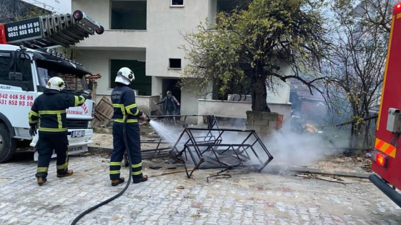 Kırklareli'ndeki Metruk Binada Yangın Çıktı