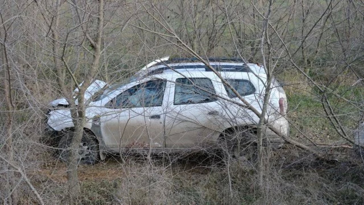 Kırklareli'nde Hafif Ticari Aracın Çarptığı 2 Kişi Hayatını Kaybetti