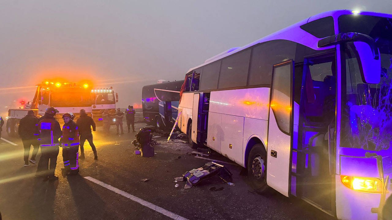 Kuzey Marmara Otoyolu'ndaki Kazaya İlişkin 6 Sürücüsü Gözaltına Alındı