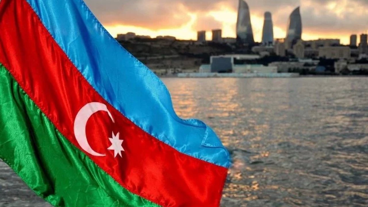 Dünya Azerbaycanlılar Dayanışma Günü Kutlandı