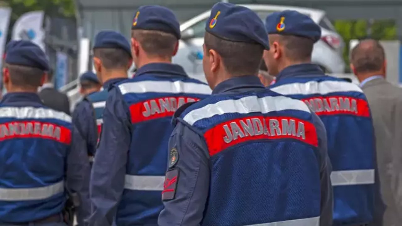 Edirne'de Jandarma Bilgilendirme Çalışmalarına Devam Ediyor