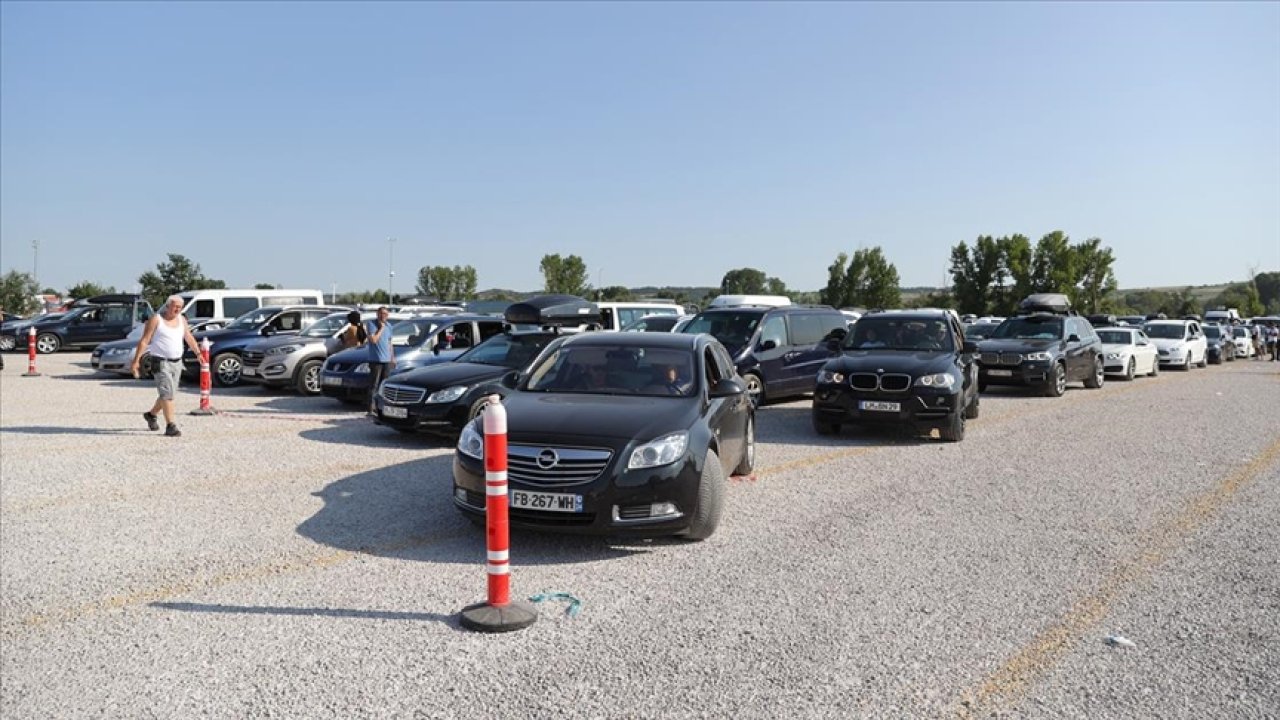 Kapıkule'deki Gurbetçi Otoparkını Tırlar Kullanacak