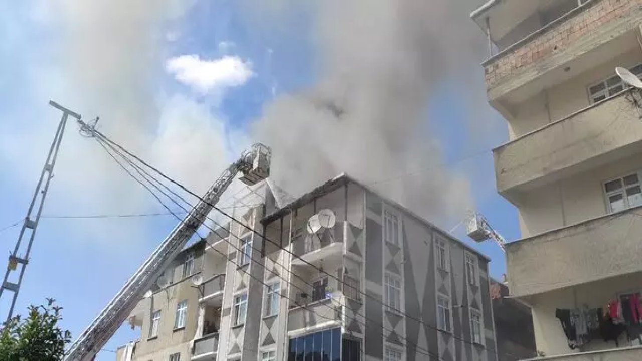 Yangın Çıkan 3 Katlı Binada 5 Kişi Kurtarıldı