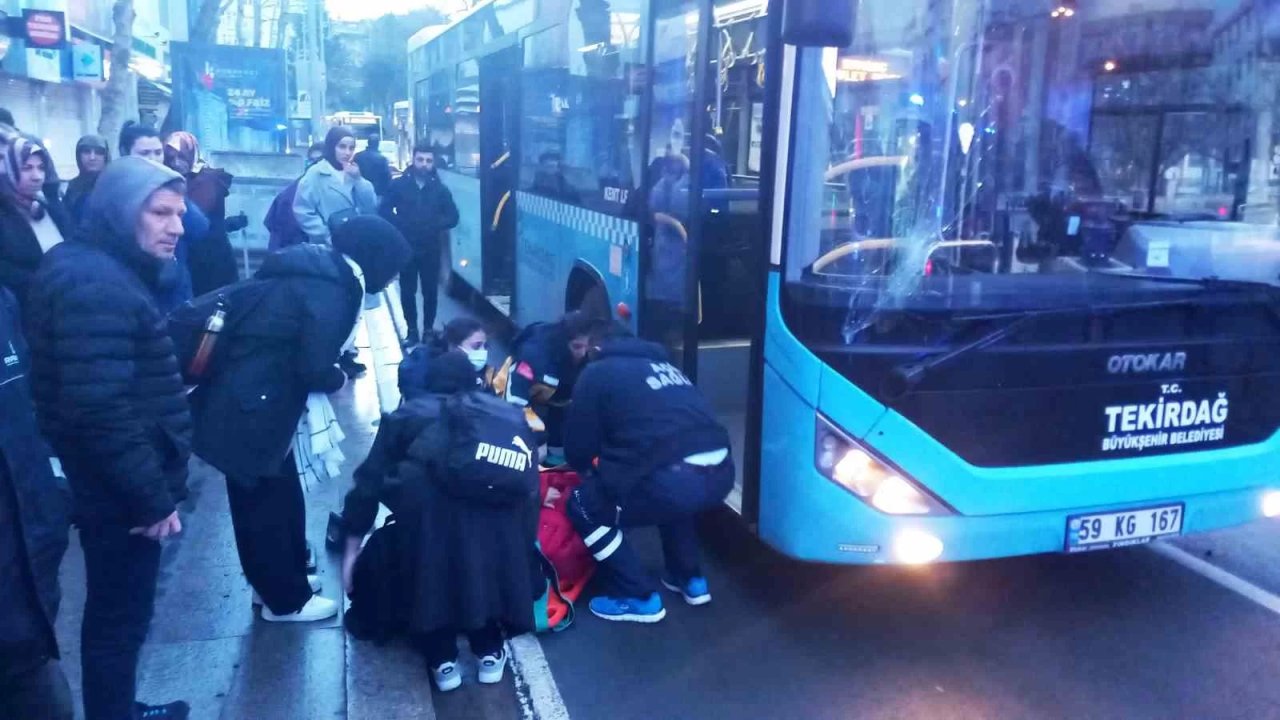 Tekirdağ'da Halk Otobüsü Çocuğa Çarptı